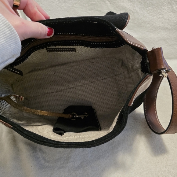 Vintage Dooney & Bourke Suede Leather Flap Crossbody Bag Black Brown Equestrian - Picture 9 of 12